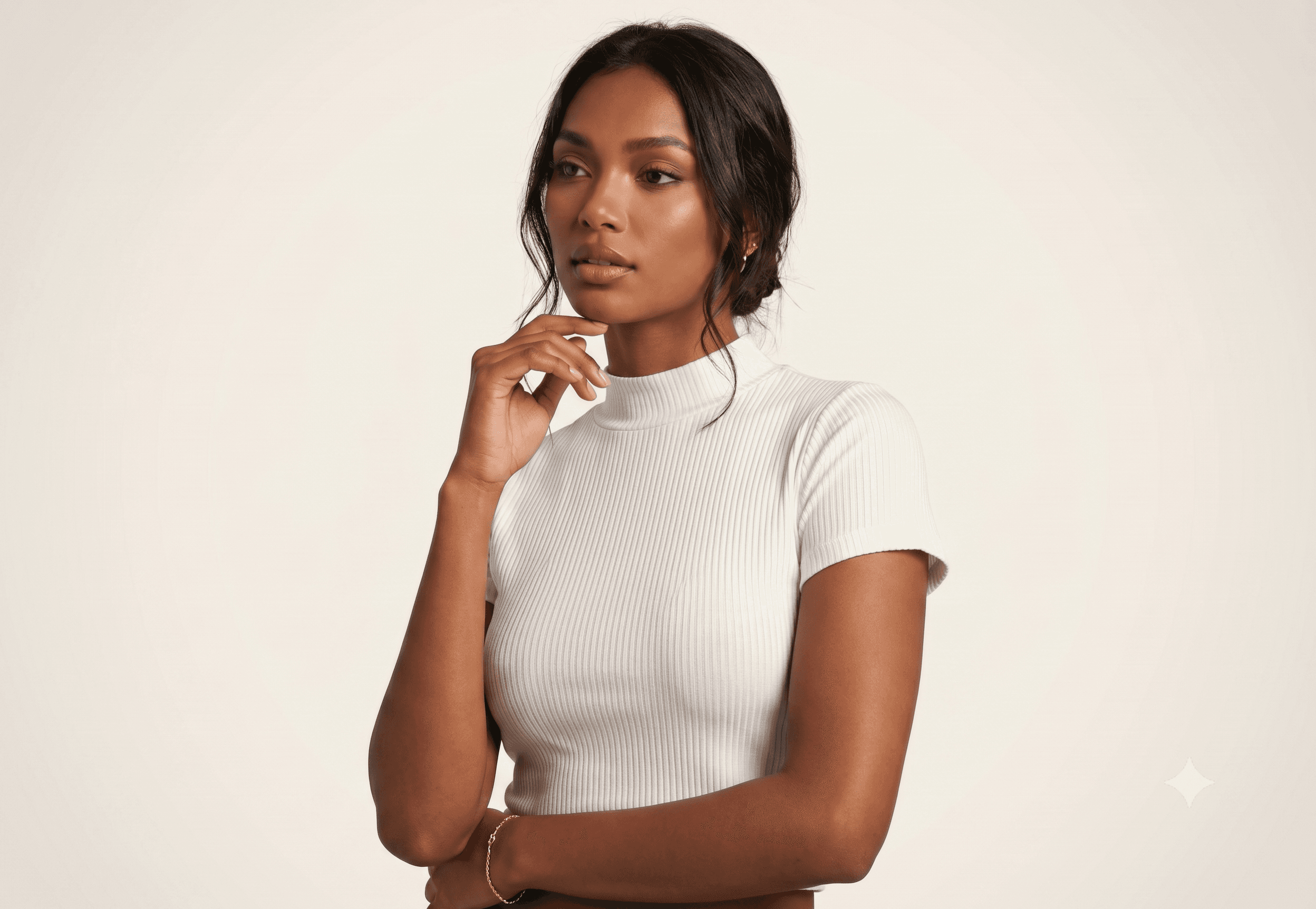 High-neck Fitted Crop view 3